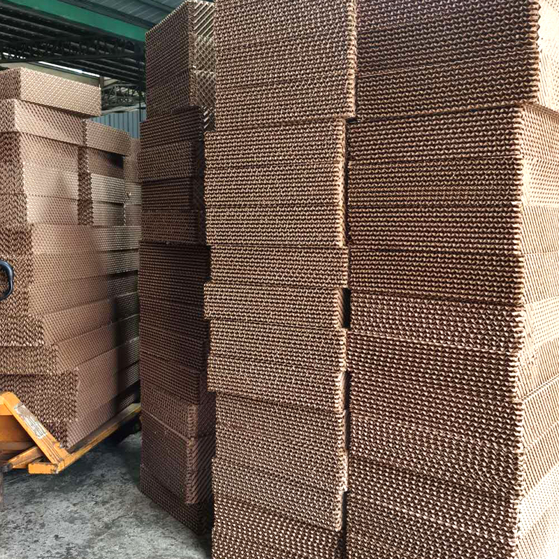 降温水帘纸系统在不同季节的维护和调整有哪些注意事项？